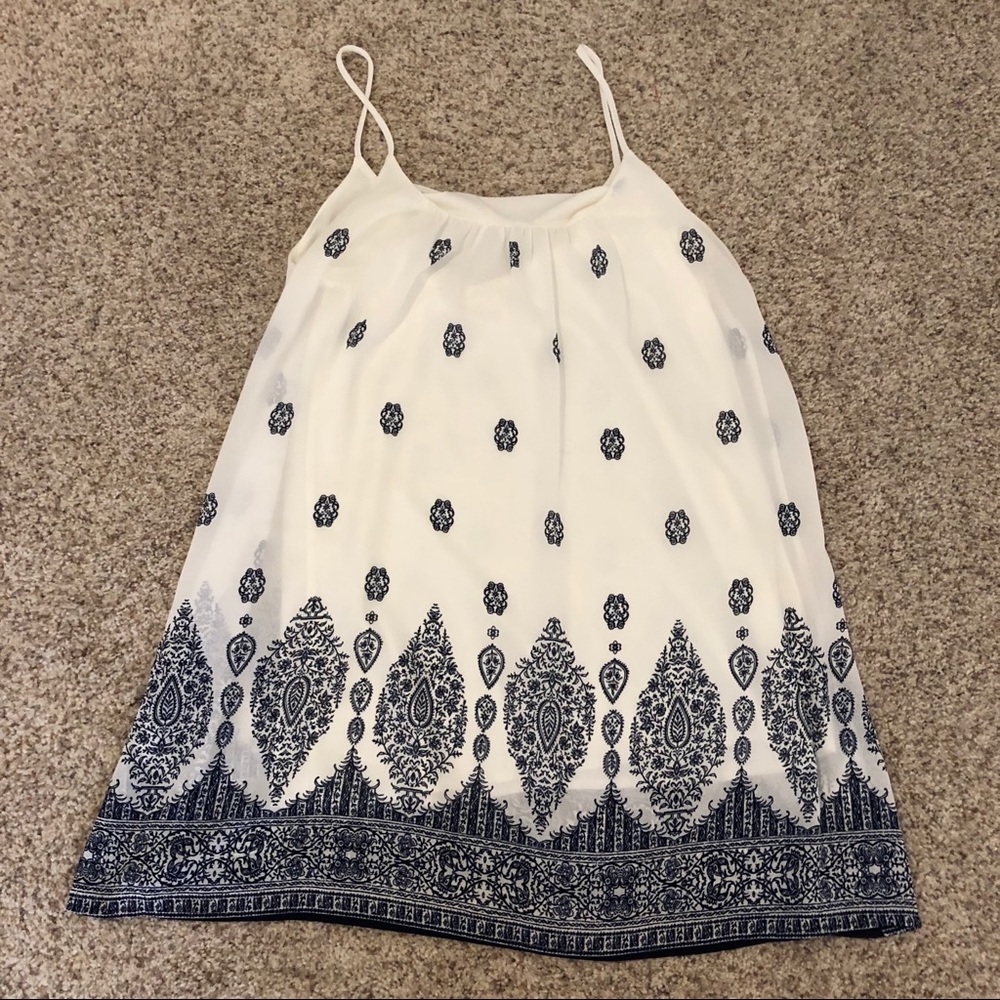 Blue & White flowy shift dress